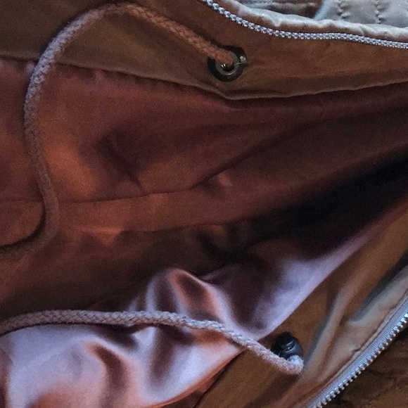 Andrew Marc Quilted Pea Coat, Fur trim, Excellent Condition - Med - Picture 6 of 10